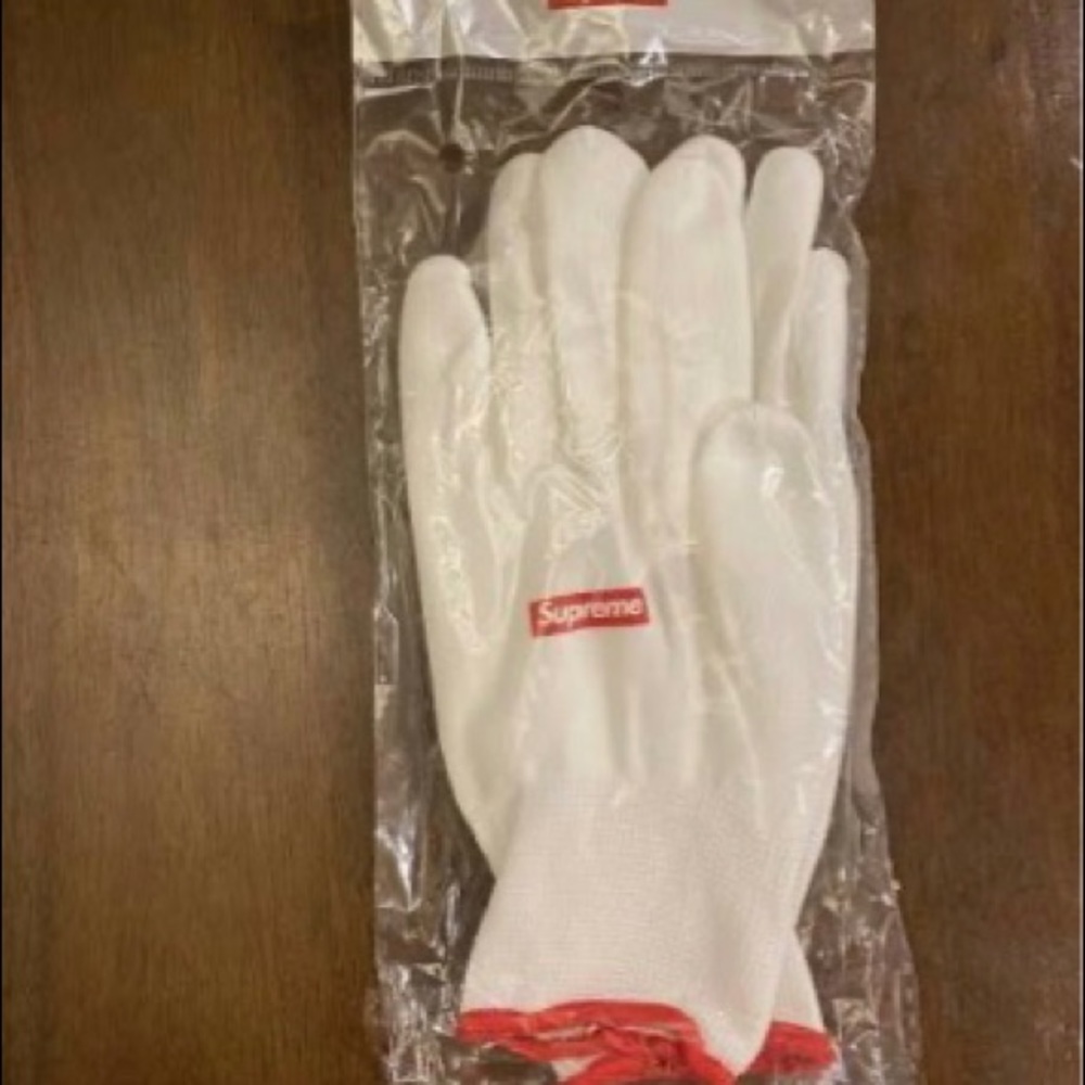 Supreme Rubberized gloves FW20